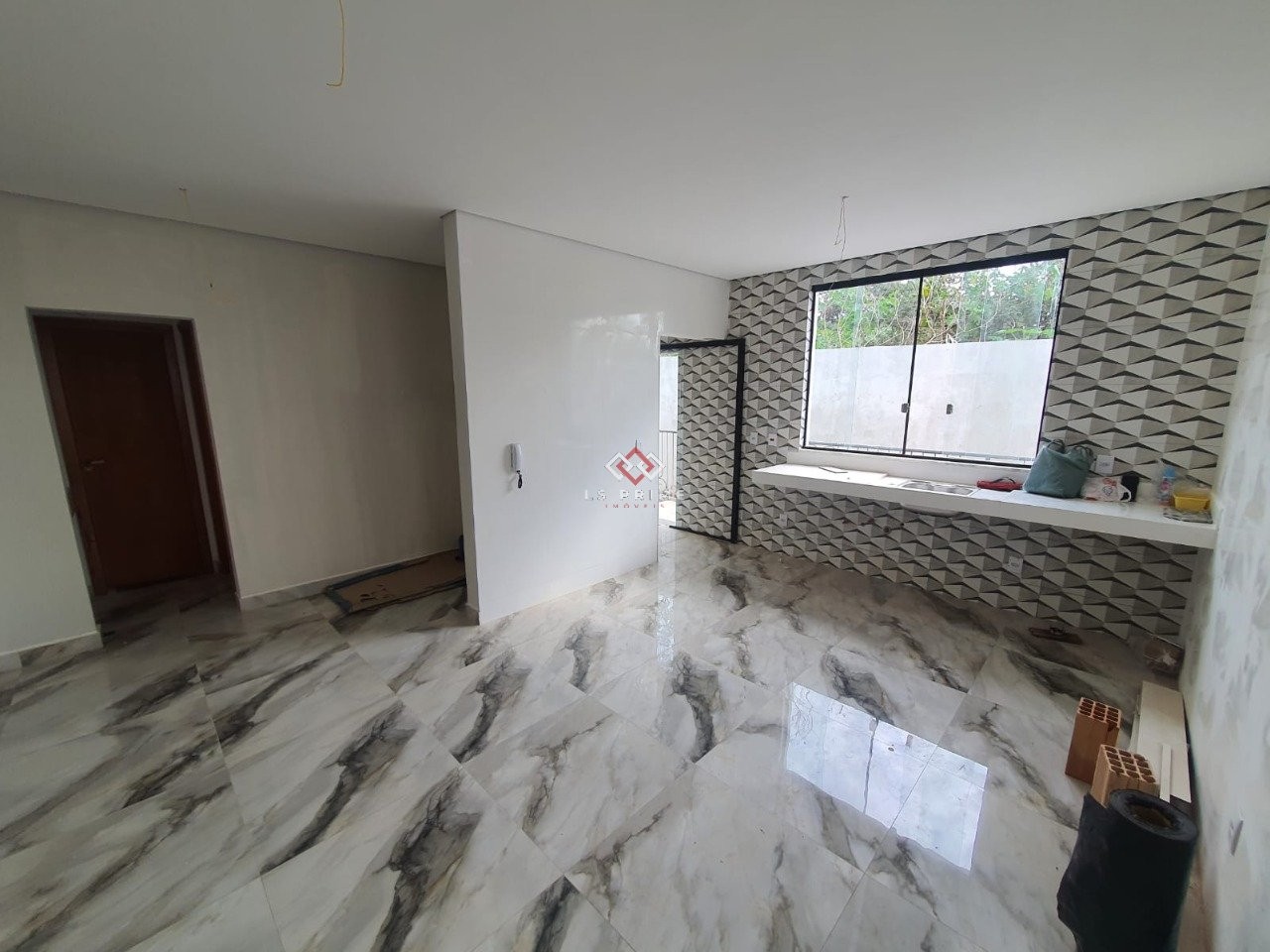 thumbnail--6a0b8c971986a.webp