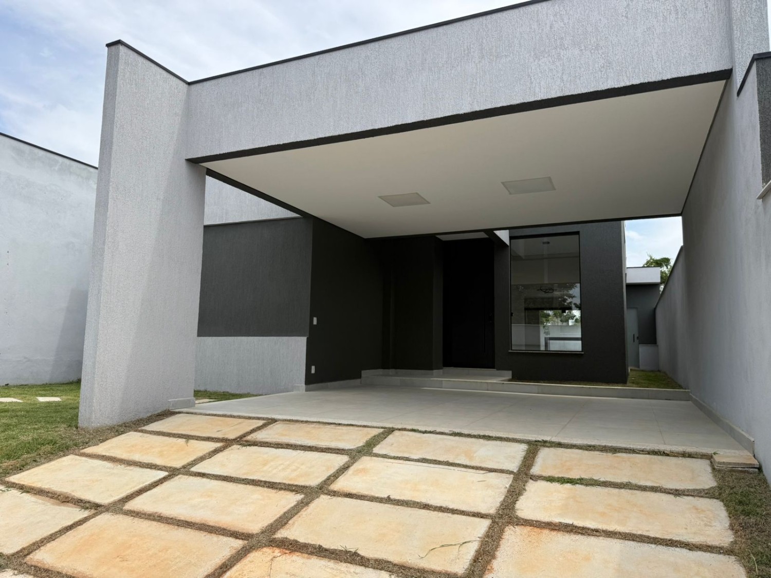 thumbnail--698398c37bc73.webp