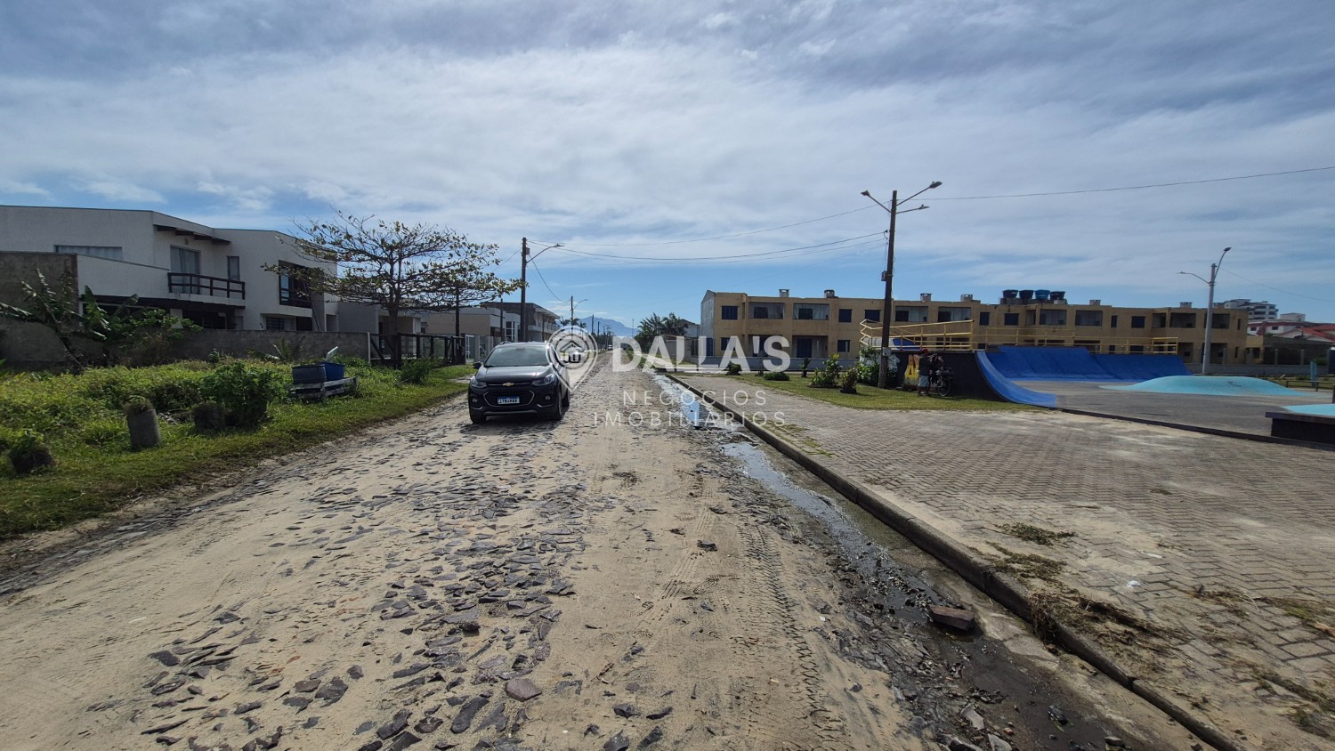 thumbnail--6ab6cd6110f67.webp