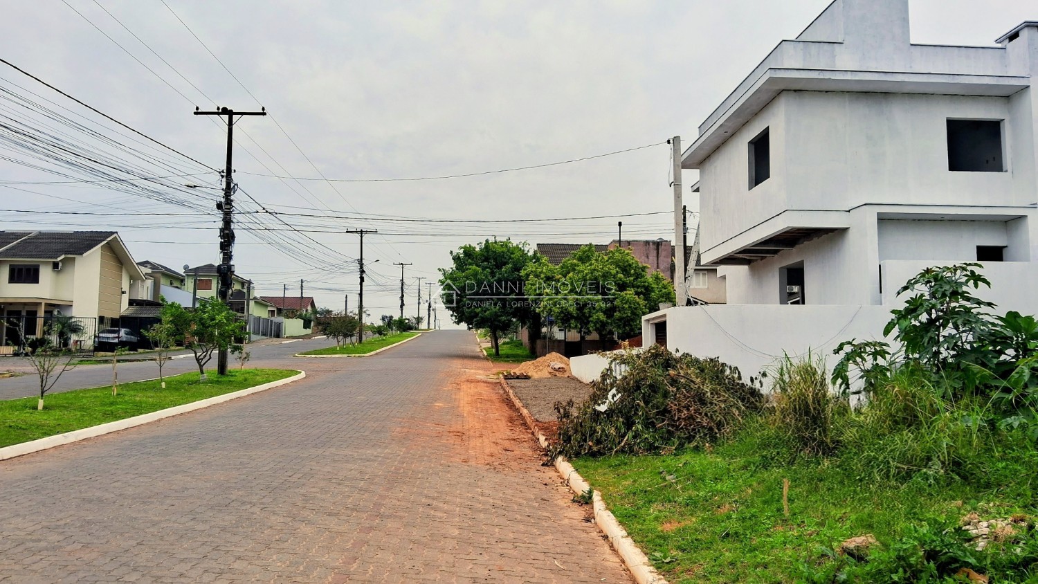 thumbnail--68a38727a0f22.webp
