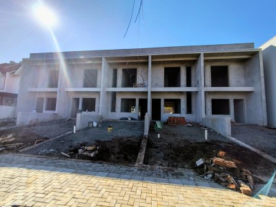 thumbnail--6a070fa2259f2.webp