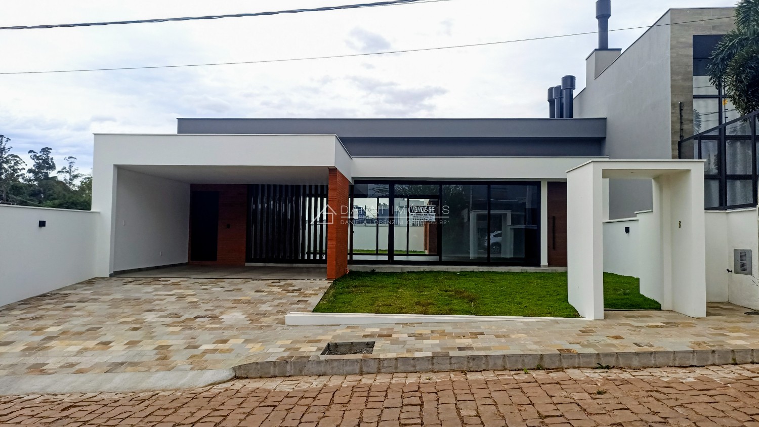 thumbnail--68b6055482caa.webp