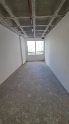 thumbnail--6a1eeabbd01ec.webp