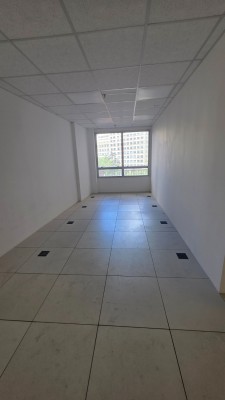 thumbnail--6a1eeb94400cf.webp