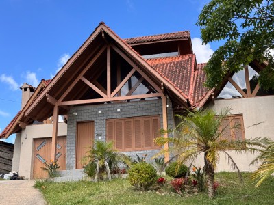 thumbnail--6827b3231de5d.webp