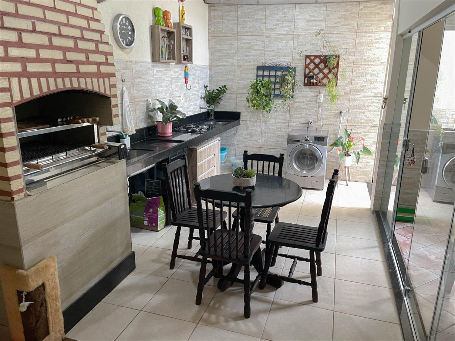 Casa à venda com 4 quartos, 254m² - Foto 28