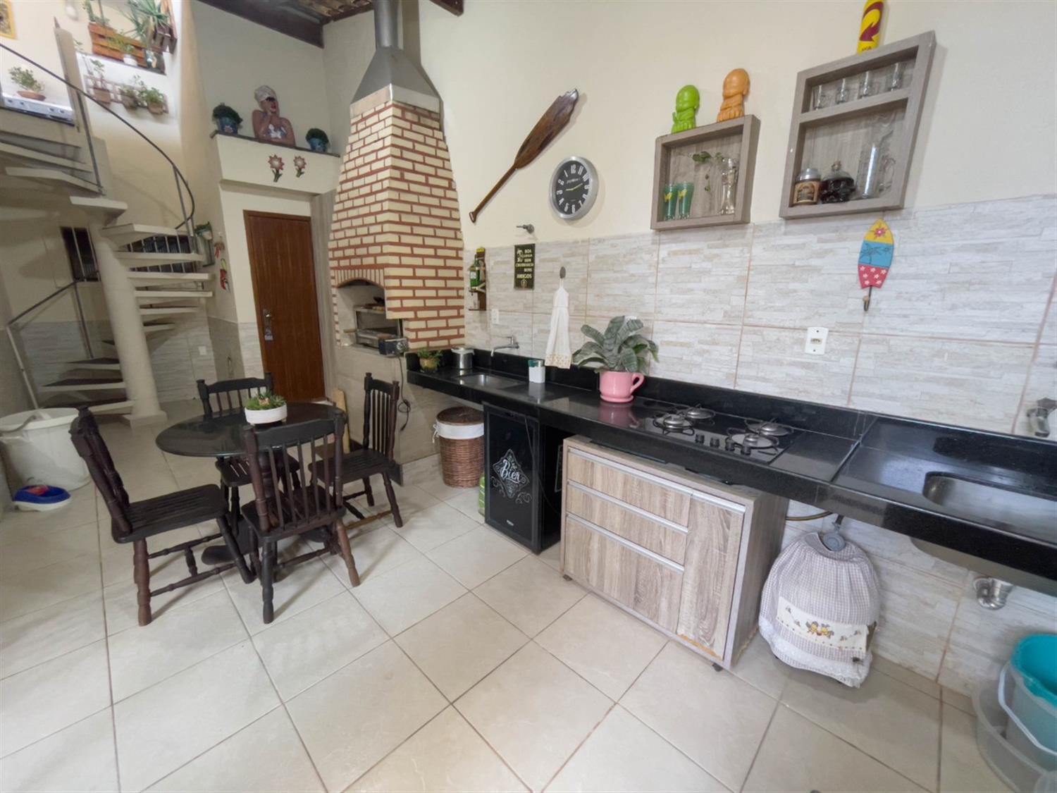 Casa à venda com 4 quartos, 254m² - Foto 27