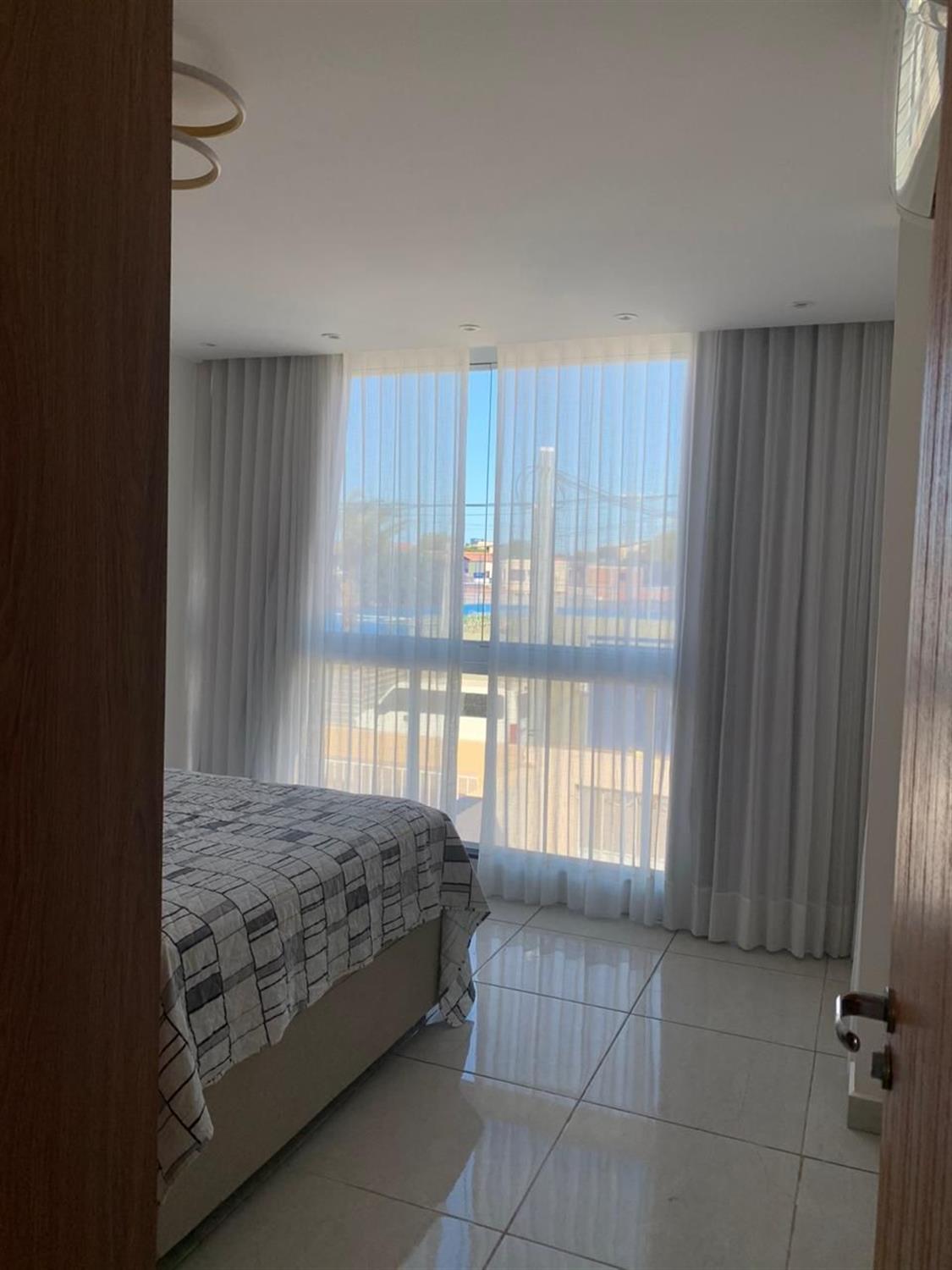 Casa à venda com 2 quartos, 84m² - Foto 9