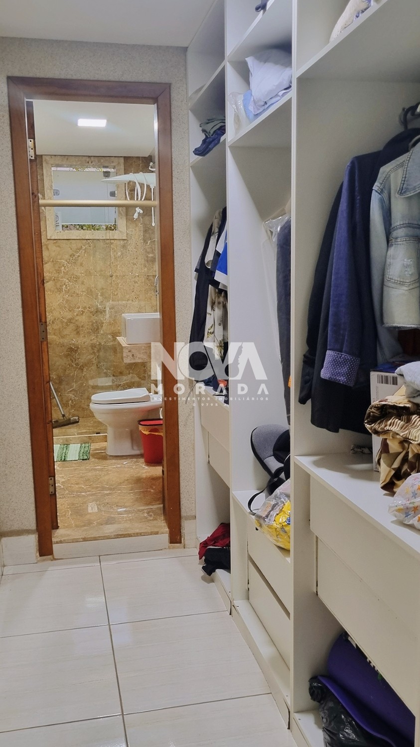 Casa à venda com 3 quartos, 144m² - Foto 14