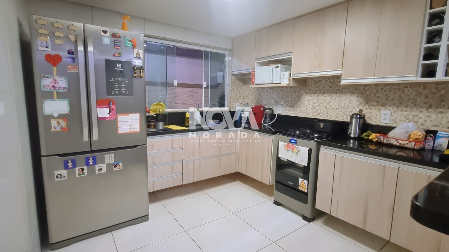 Casa à venda com 3 quartos, 144m² - Foto 8