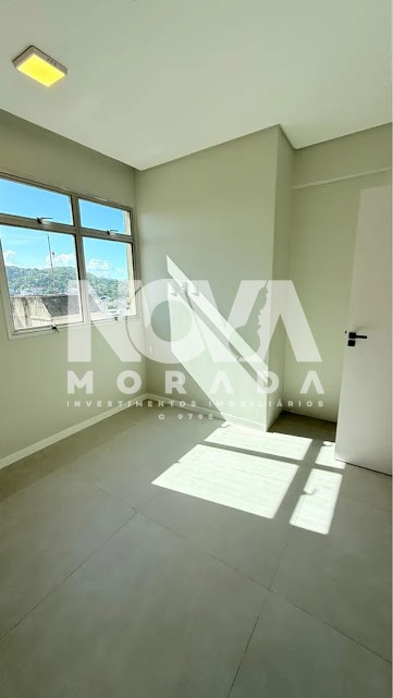 Apartamento à venda com 3 quartos, 140m² - Foto 11