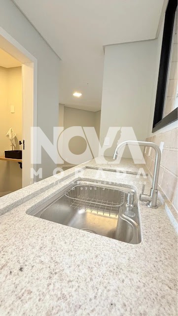 Apartamento à venda com 3 quartos, 140m² - Foto 5