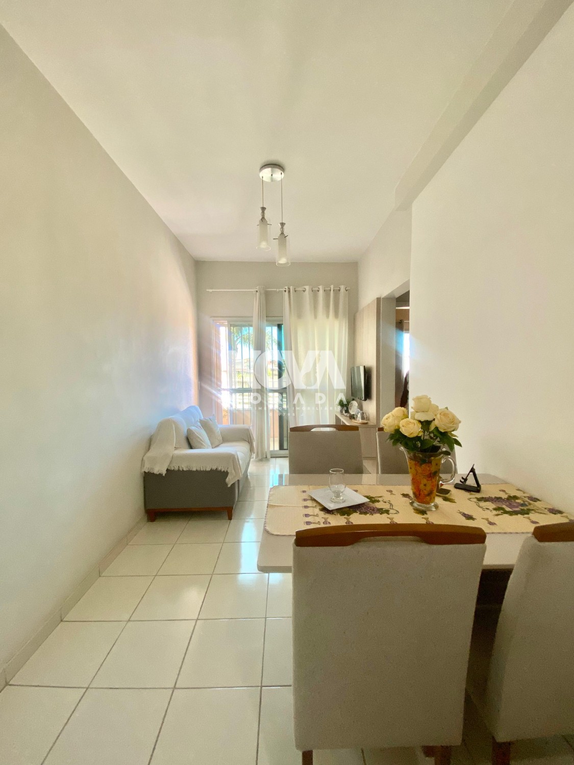 Apartamento à venda com 2 quartos, 48m² - Foto 2