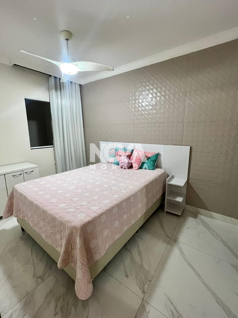 Casa à venda com 4 quartos, 450m² - Foto 16