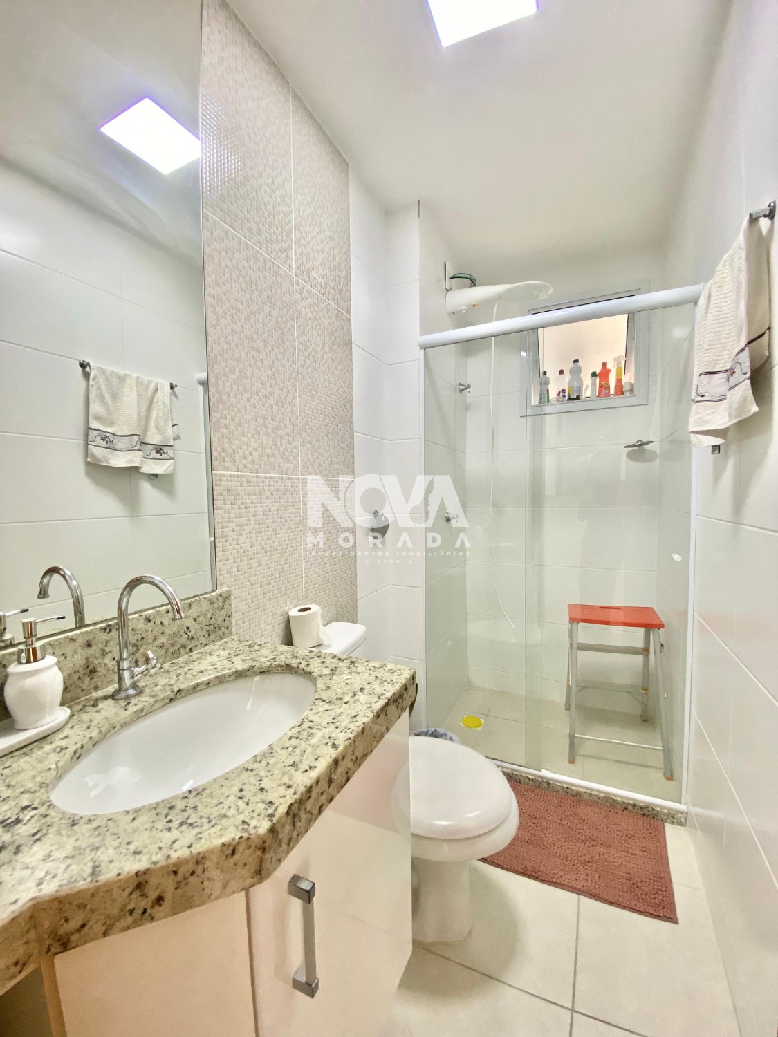 Apartamento à venda com 2 quartos, 65m² - Foto 18