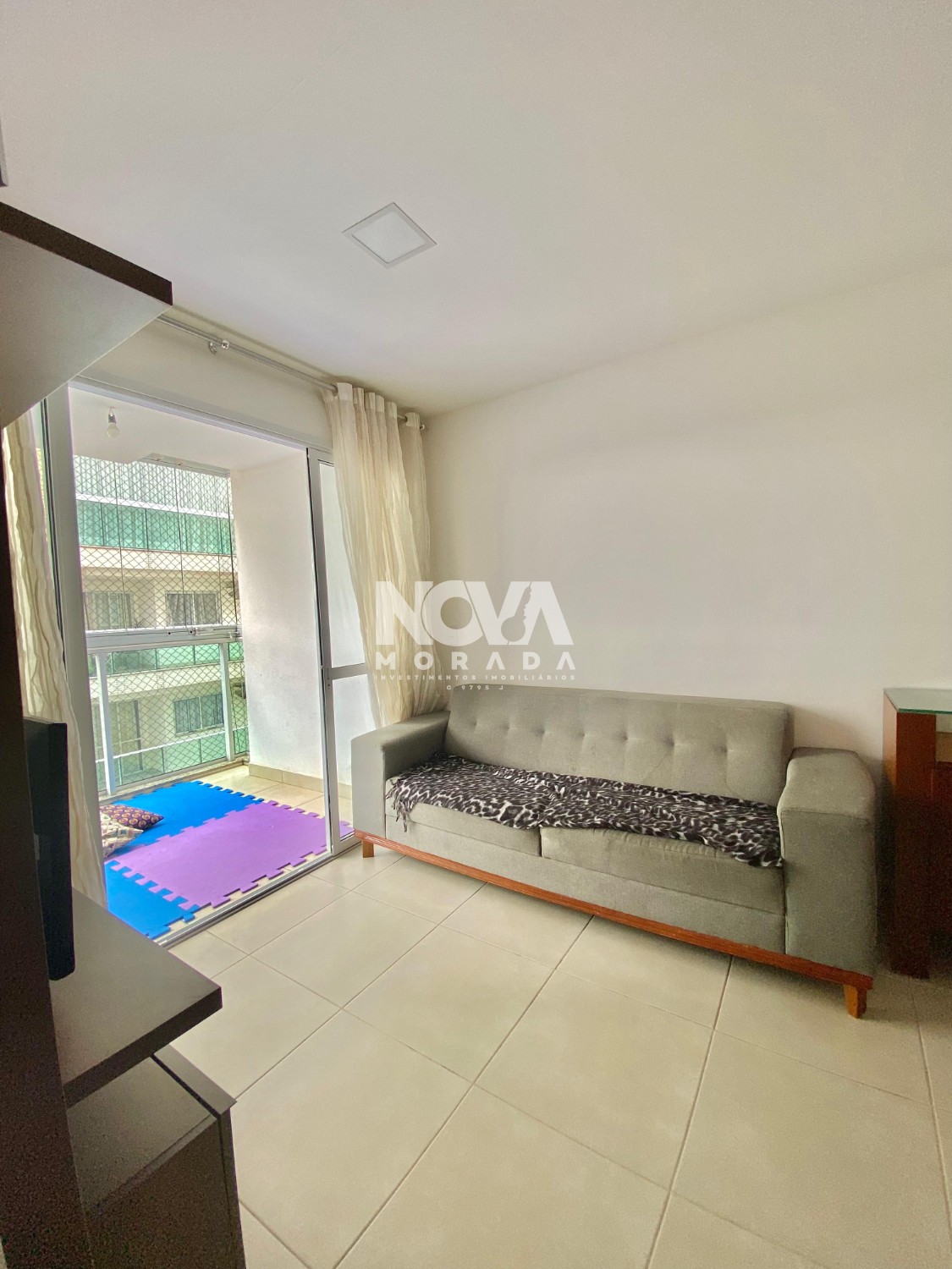 Apartamento à venda com 2 quartos, 65m² - Foto 2