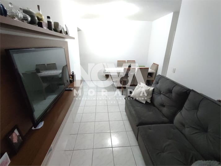 Apartamento à venda com 2 quartos, 52m² - Foto 2