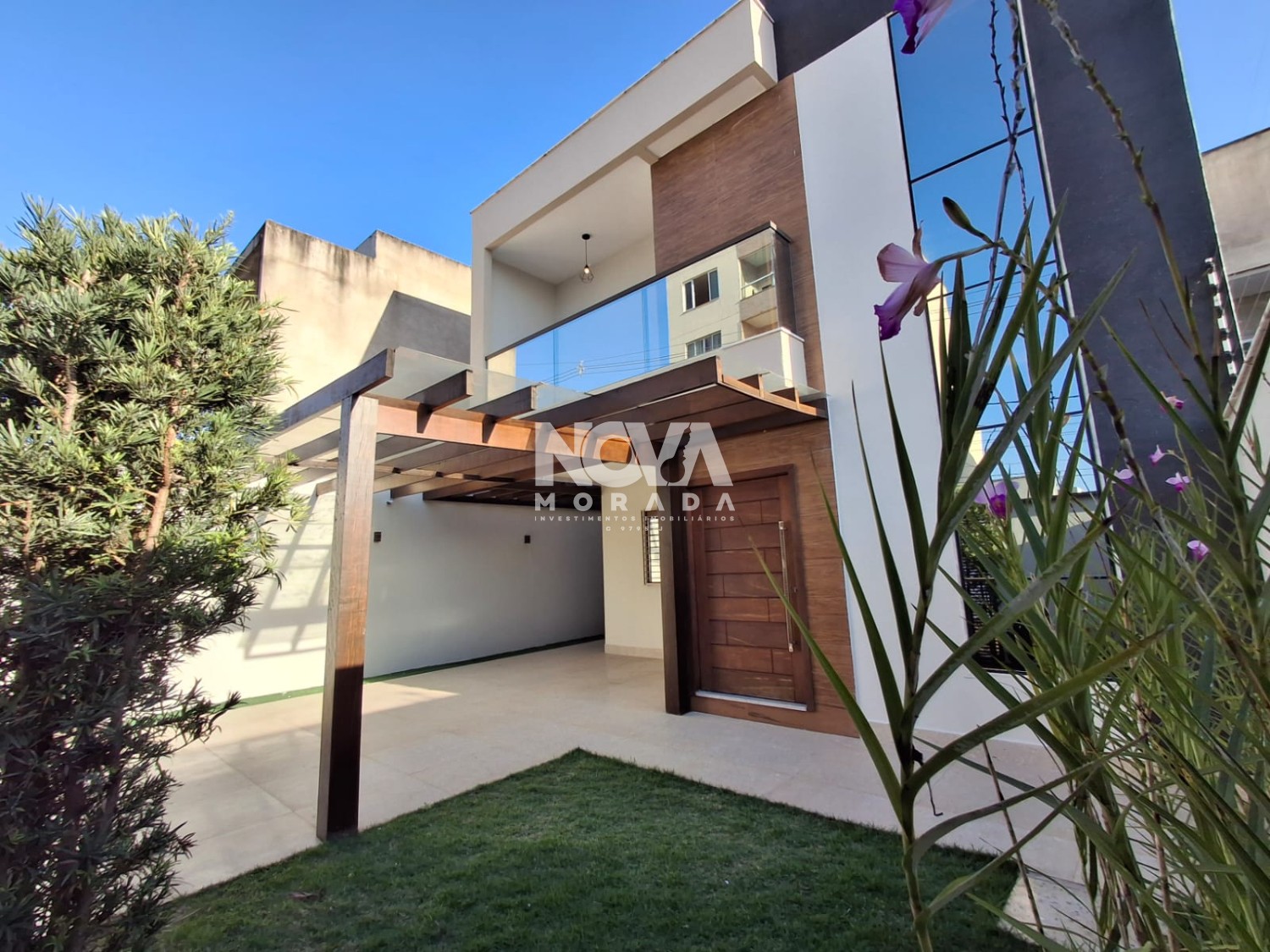 Casa, 4 quartos, 220 m² - Foto 1