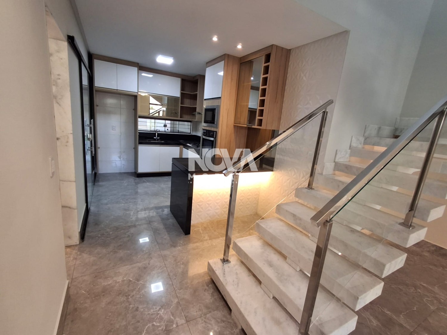 Casa, 4 quartos, 220 m² - Foto 6