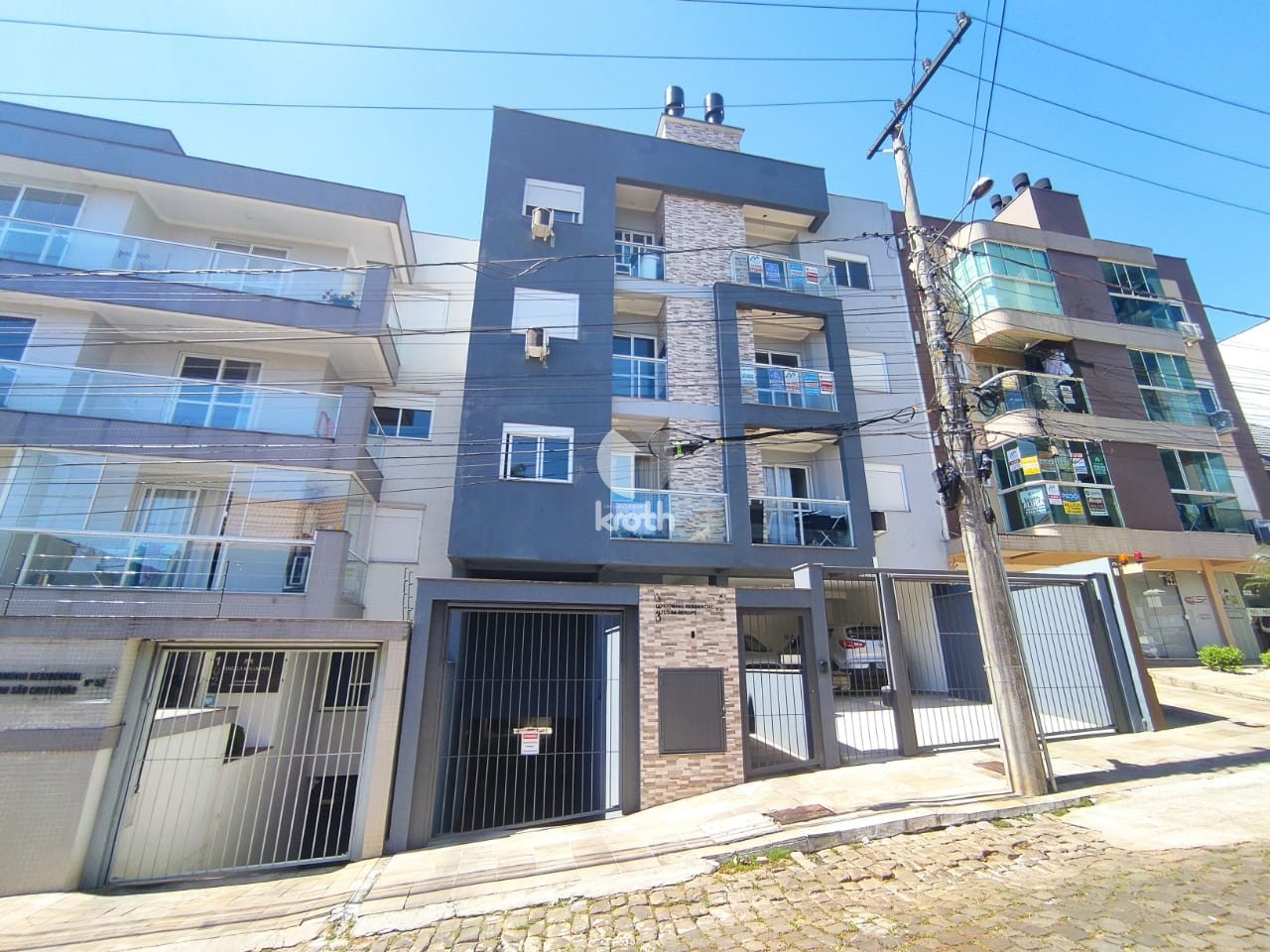 https://pibr.nyc3.cdn.digitaloceanspaces.com/1441/property/2922679/large-118564-g-64b6ce246476c.wepb