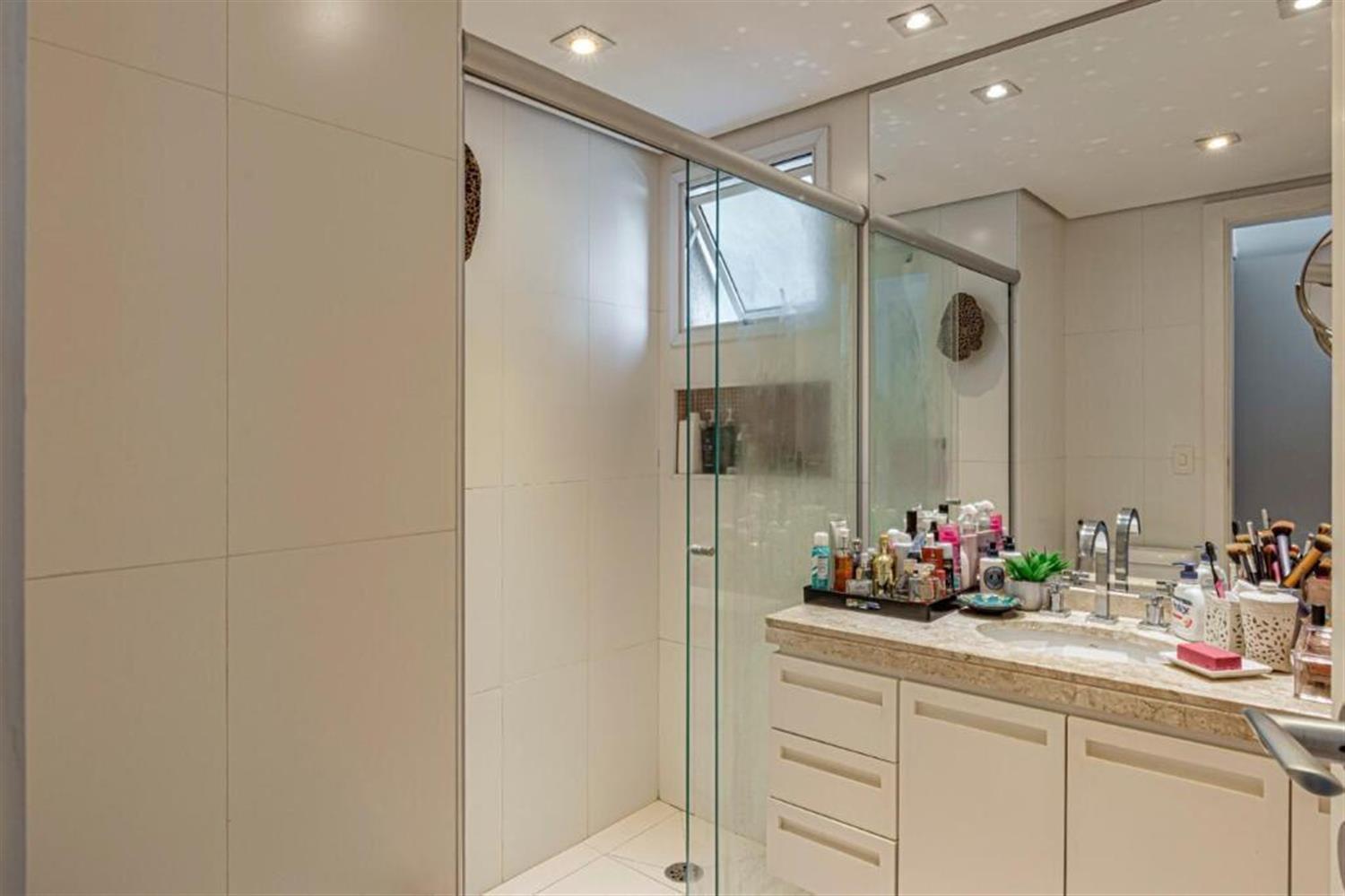 Apartamento, 4 quartos, 240 m² - Foto 22