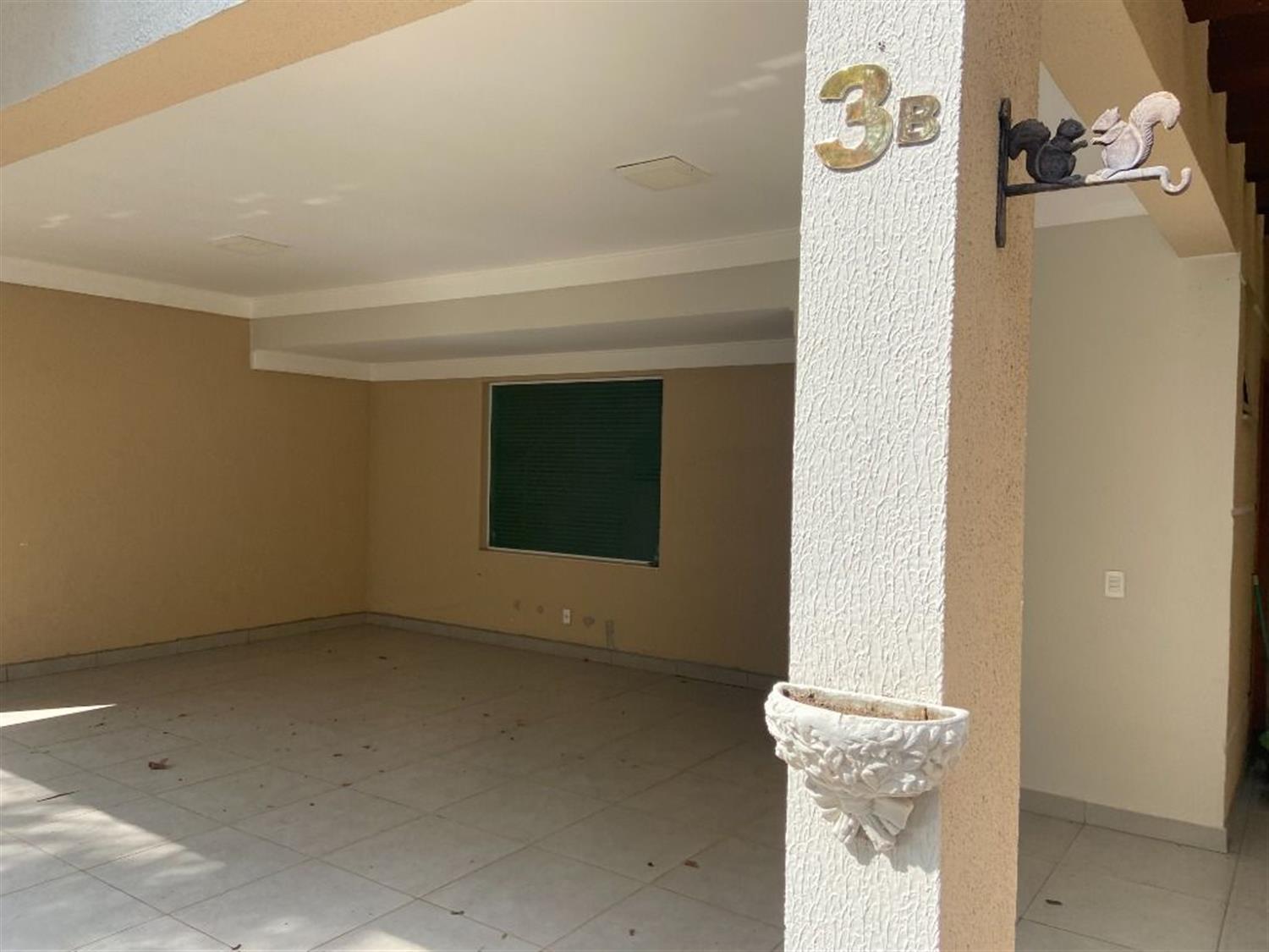 Casa, 5 quartos, 269 m² - Foto 2