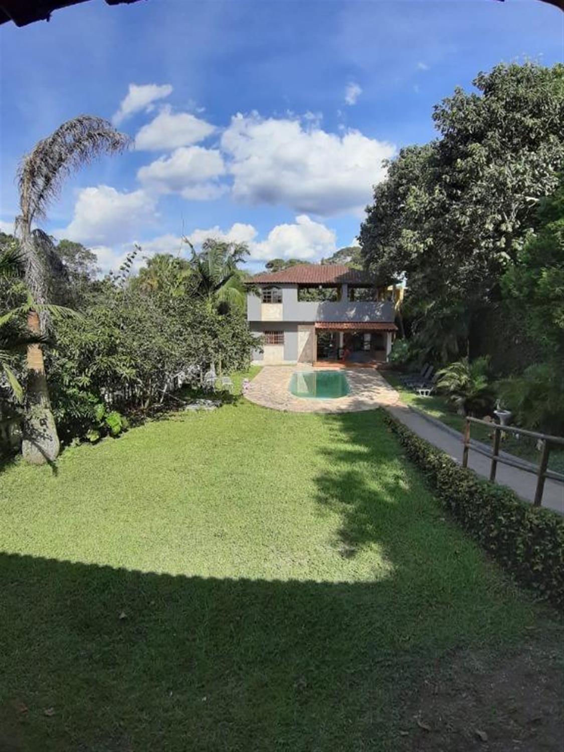 Sítio, 3 quartos, 1900 m² - Foto 1