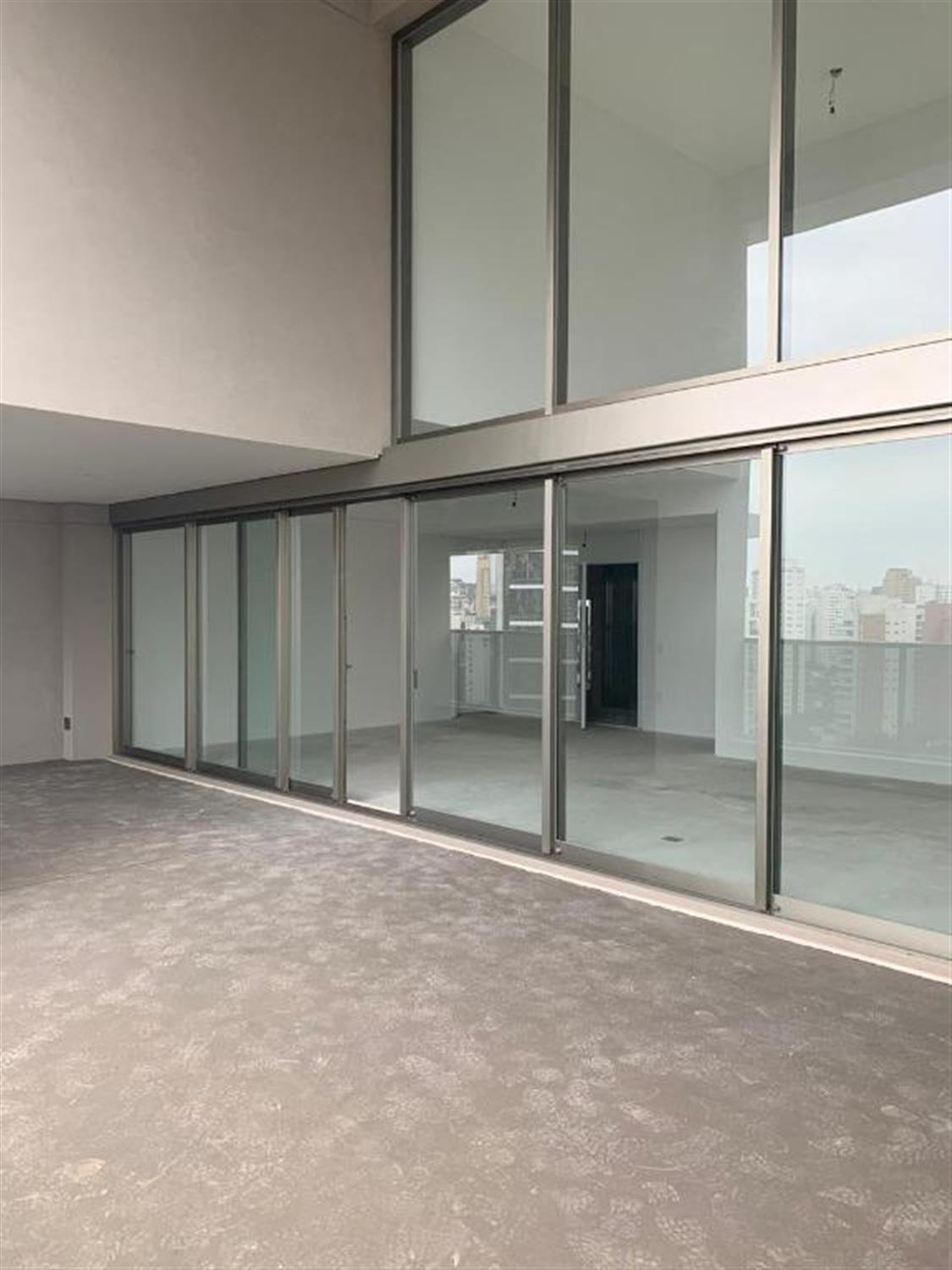 Apartamento, 4 quartos, 275 m² - Foto 1