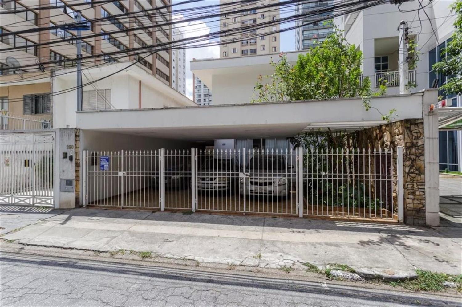 Casa, 4 quartos, 270 m² - Foto 1