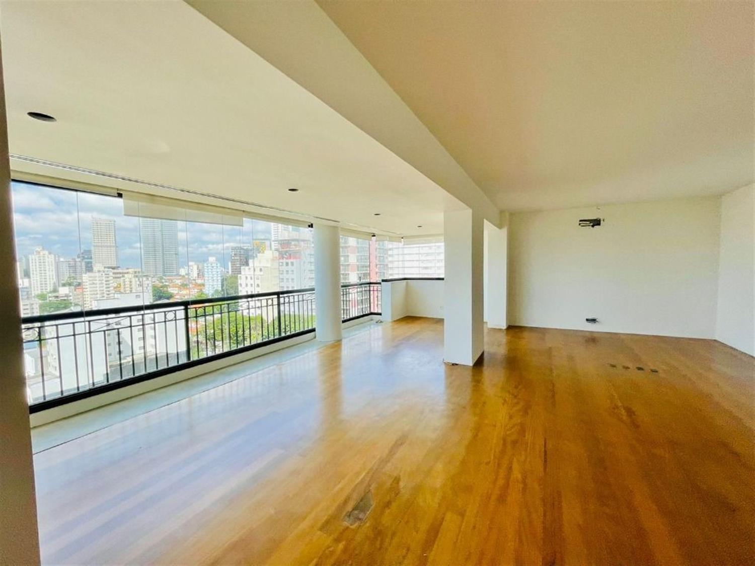 Apartamento, 3 quartos, 215 m² - Foto 5