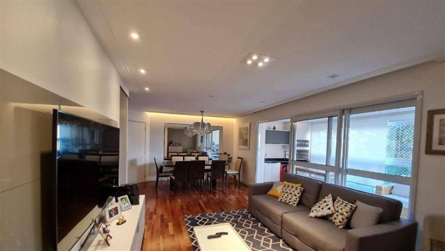 Apartamento, 3 quartos, 127 m² - Foto 2