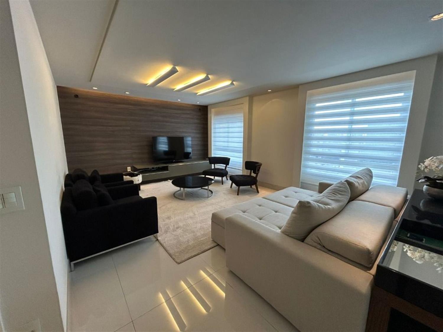 Apartamento, 3 quartos, 210 m² - Foto 3