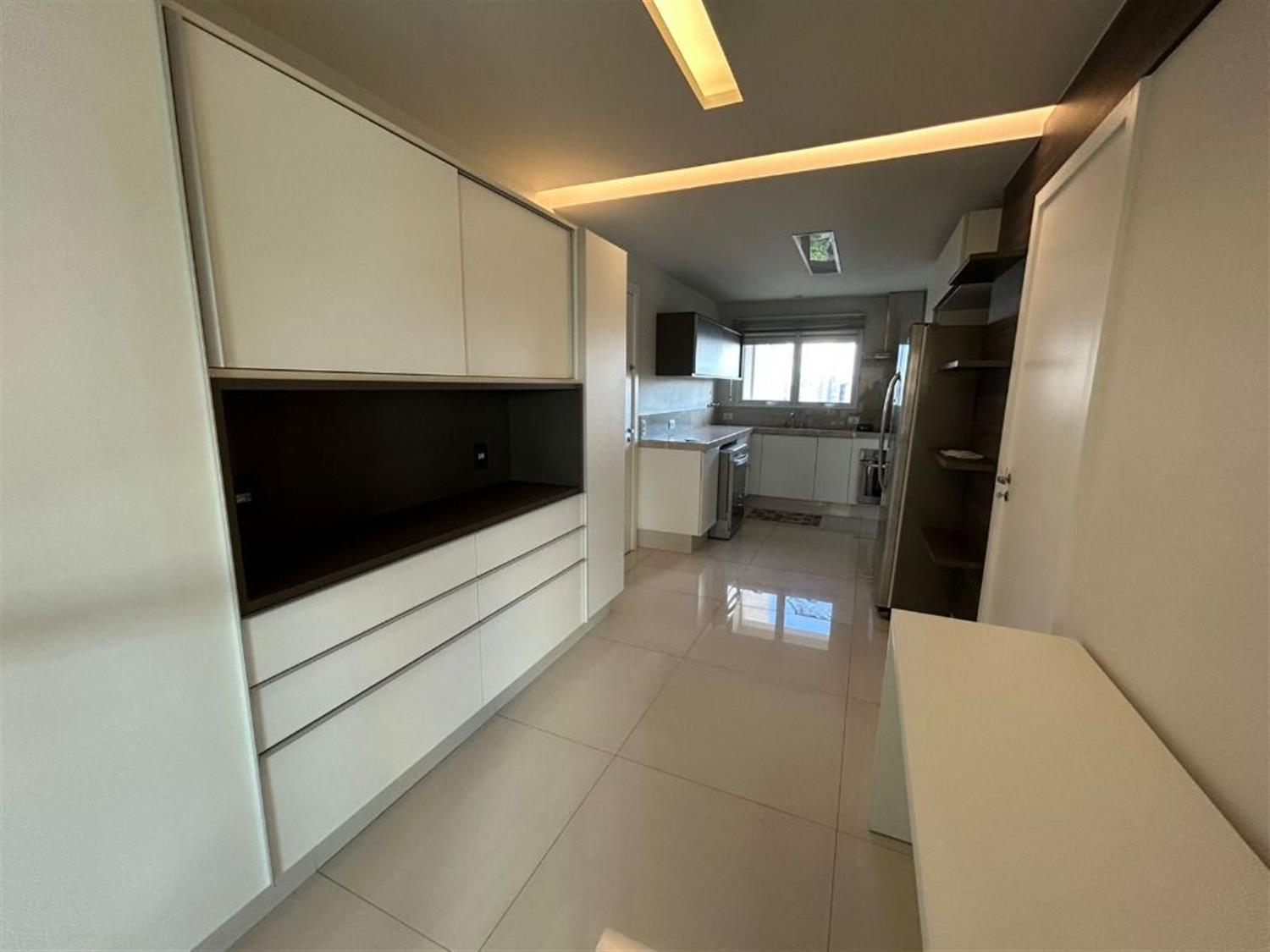 Apartamento, 3 quartos, 210 m² - Foto 29