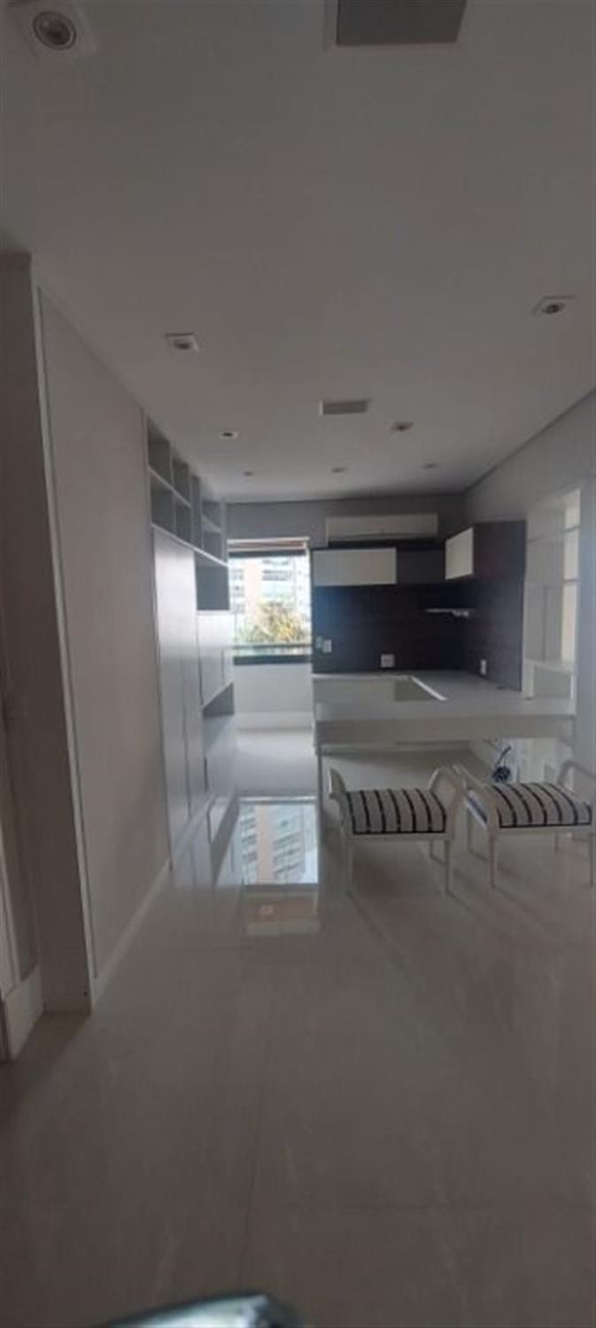 Apartamento, 3 quartos, 260 m² - Foto 4