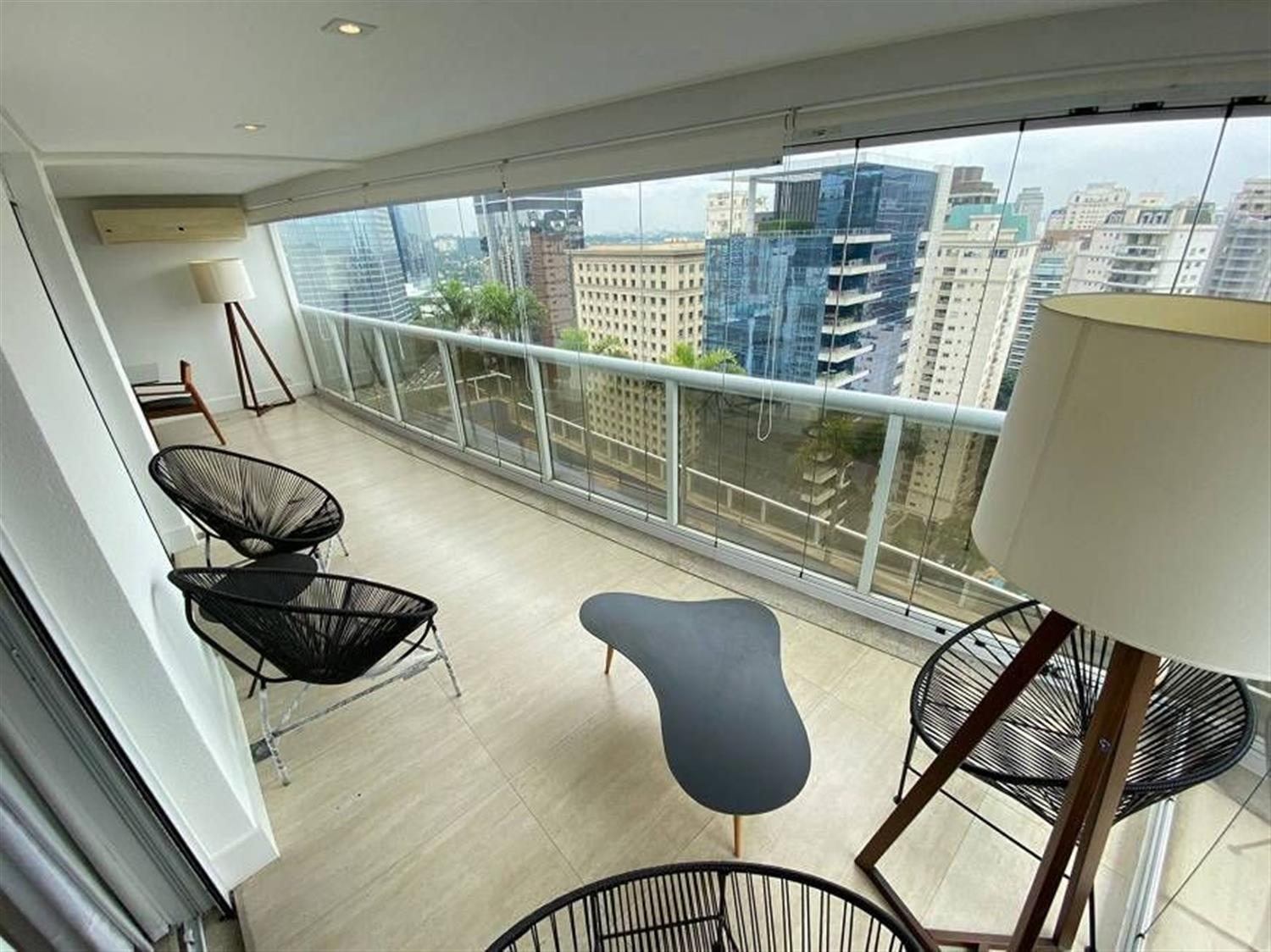 Apartamento, 1 quarto, 80 m² - Foto 1