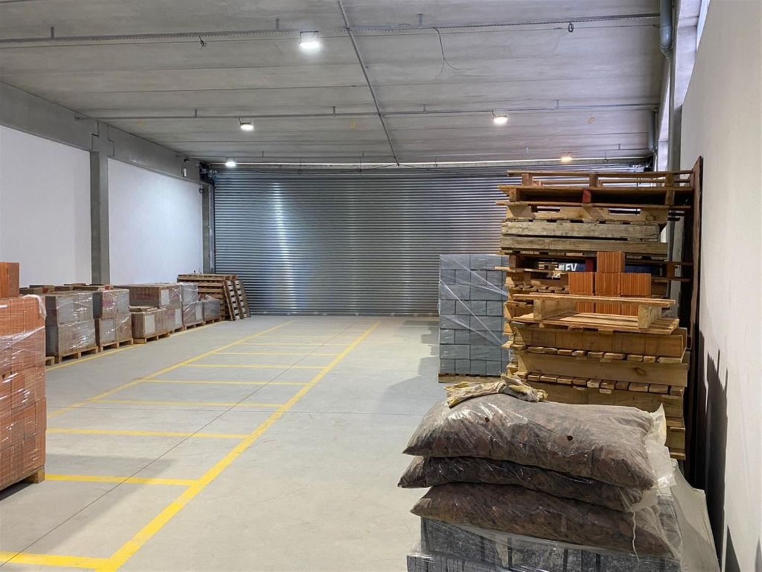 Depósito-Galpão, 574 m² - Foto 5