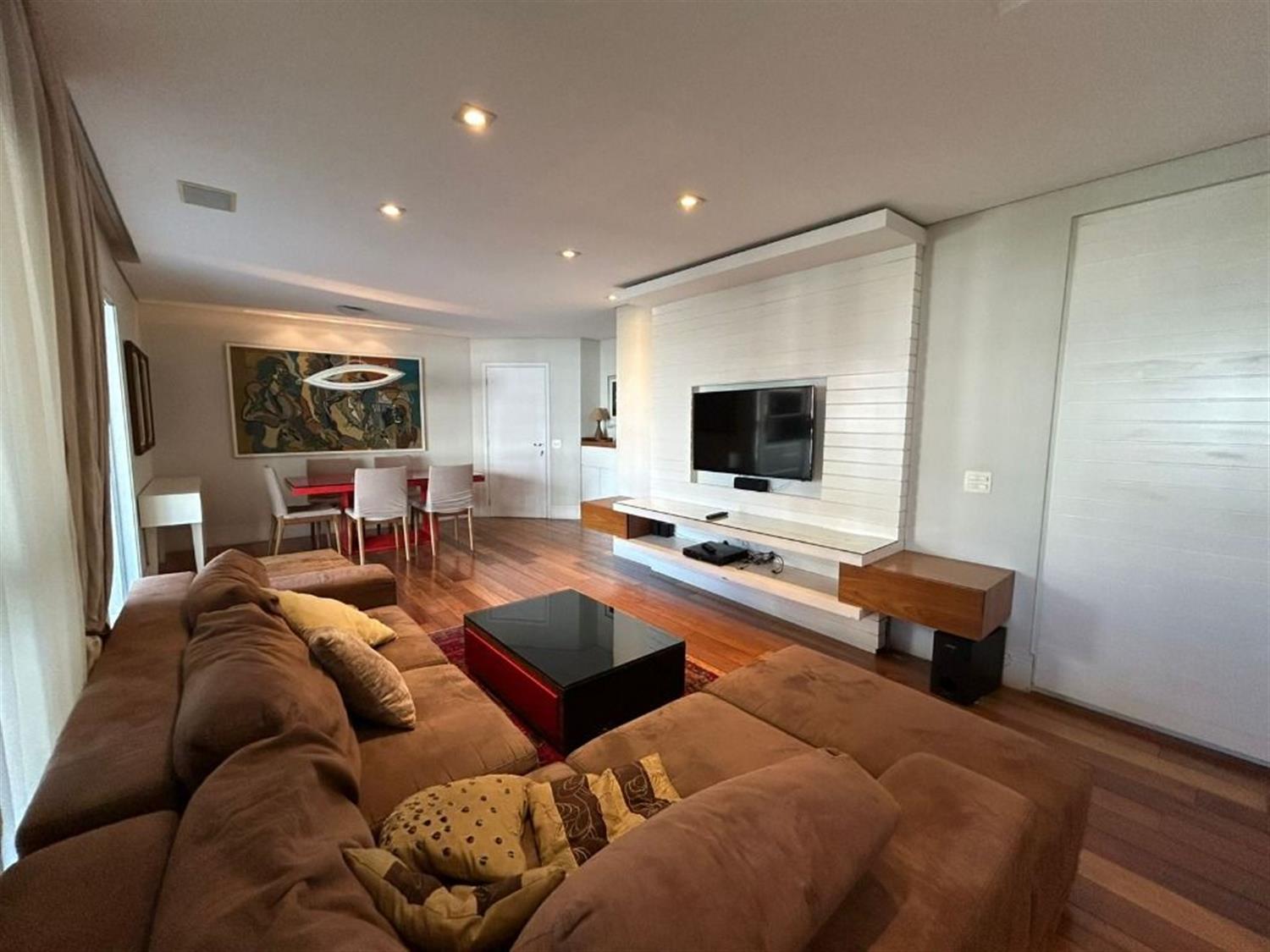Apartamento, 3 quartos, 127 m² - Foto 2