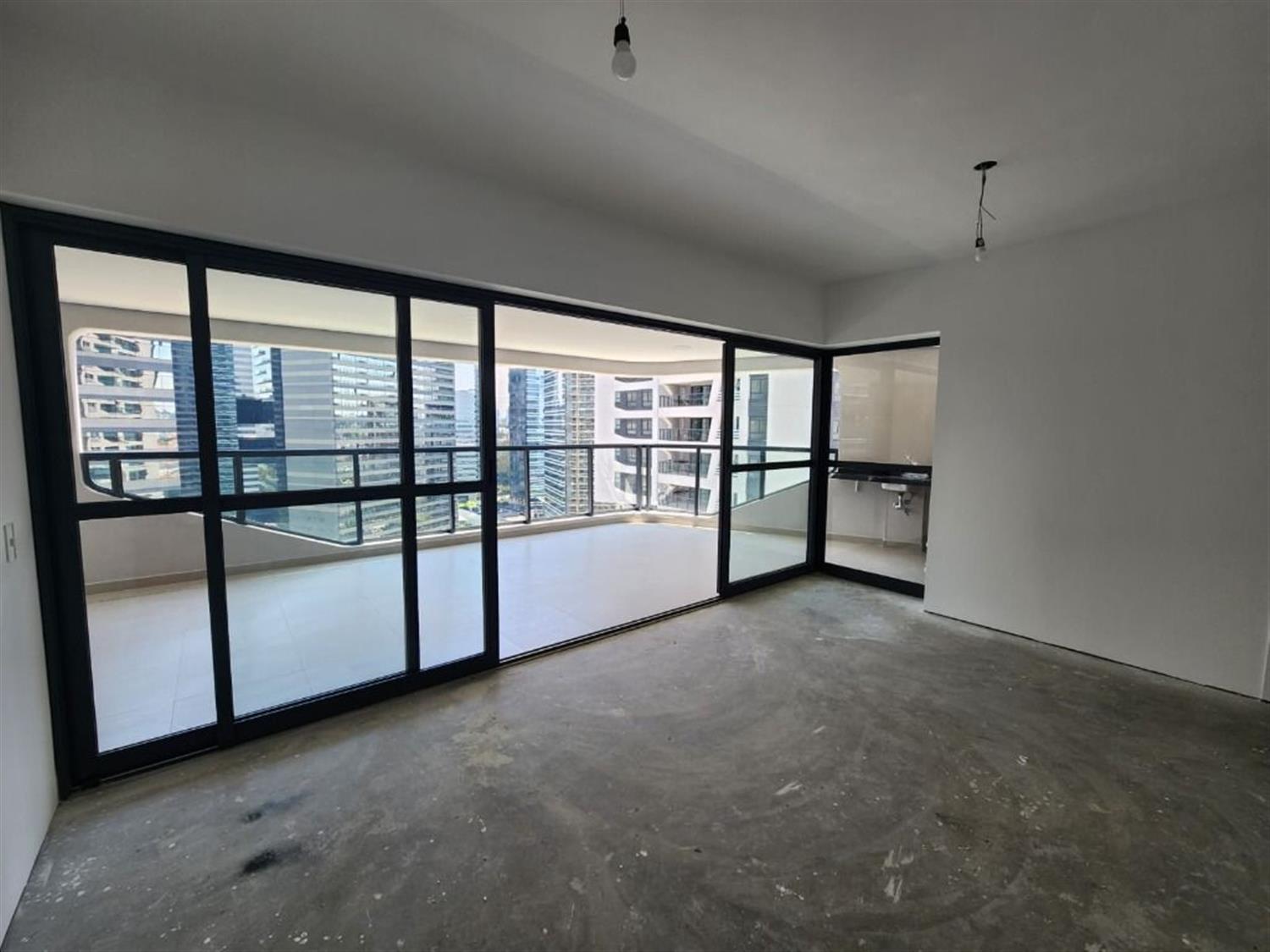 Apartamento, 3 quartos, 162 m² - Foto 2