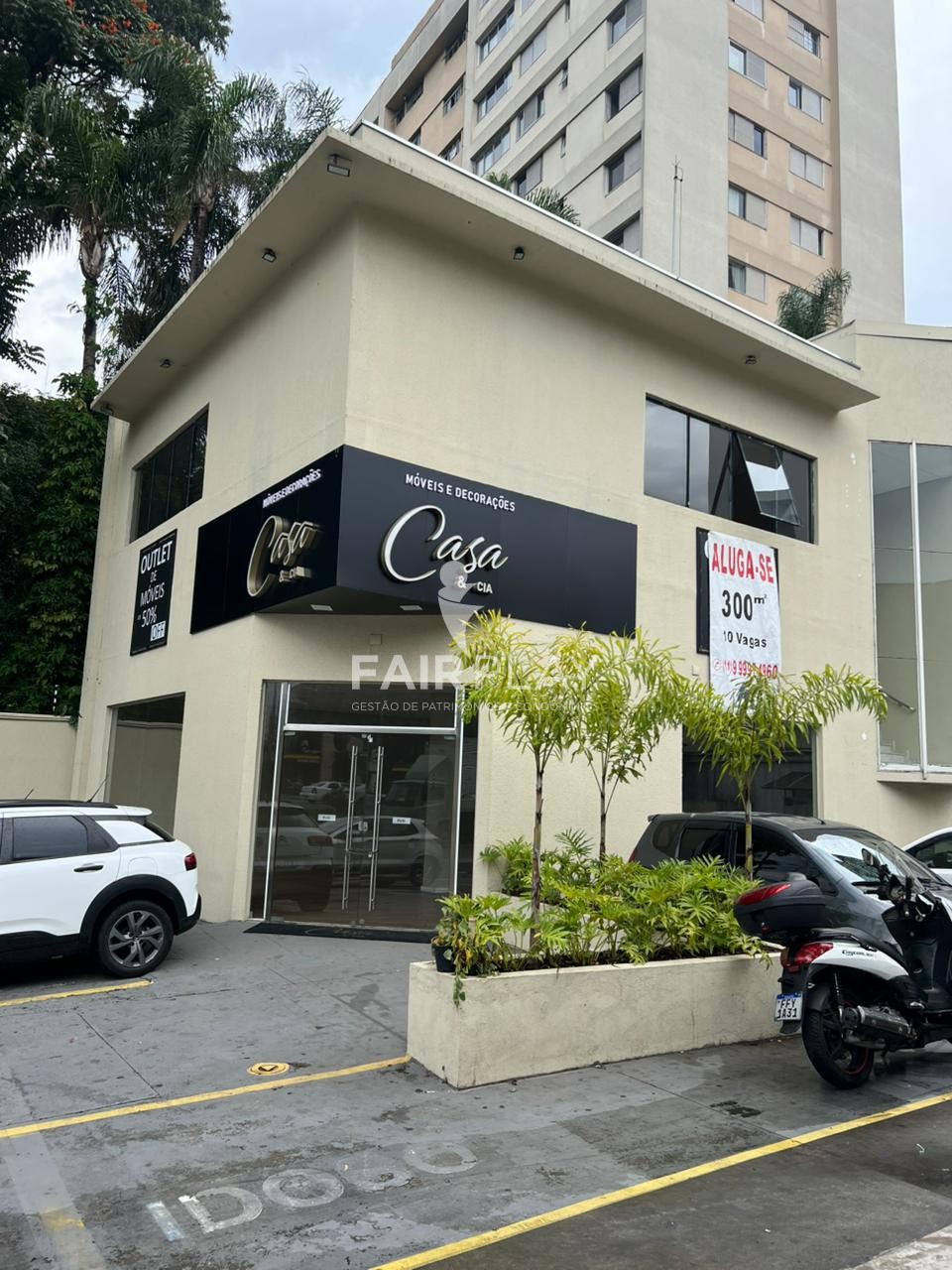 Loja-Salão, 300 m² - Foto 1