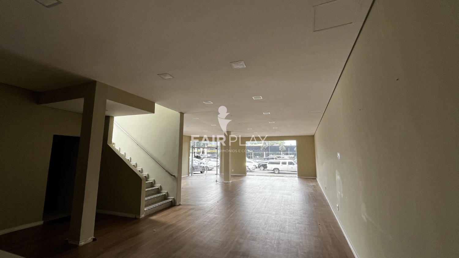 Loja-Salão, 300 m² - Foto 4