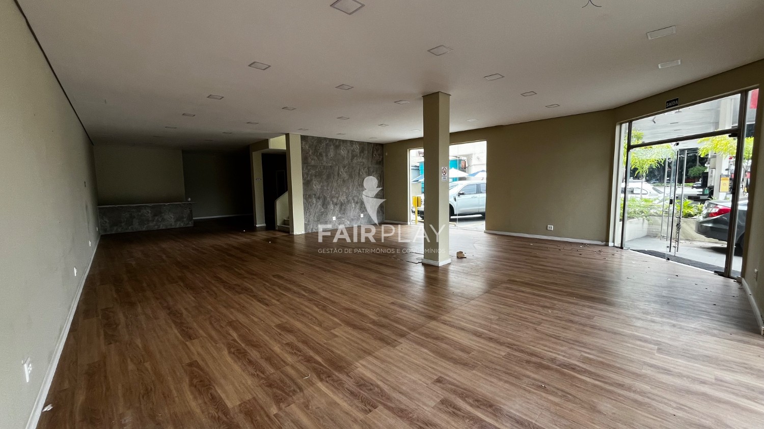 Loja-Salão, 300 m² - Foto 28