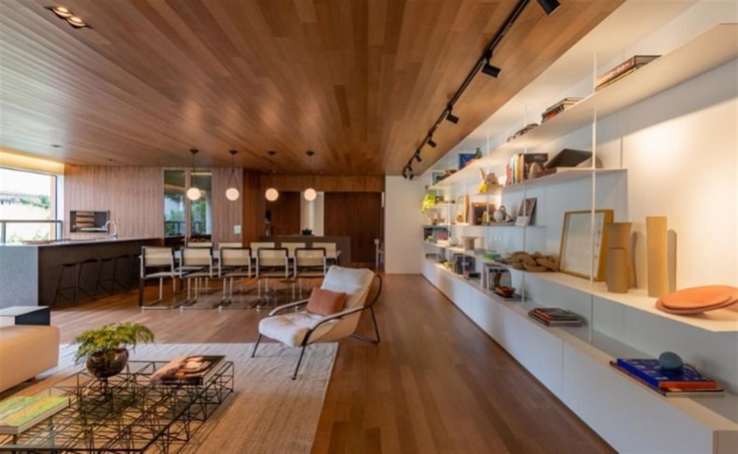 Apartamento, 4 quartos, 224 m² - Foto 1