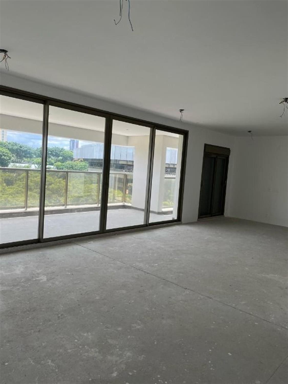 Apartamento, 4 quartos, 230 m² - Foto 1