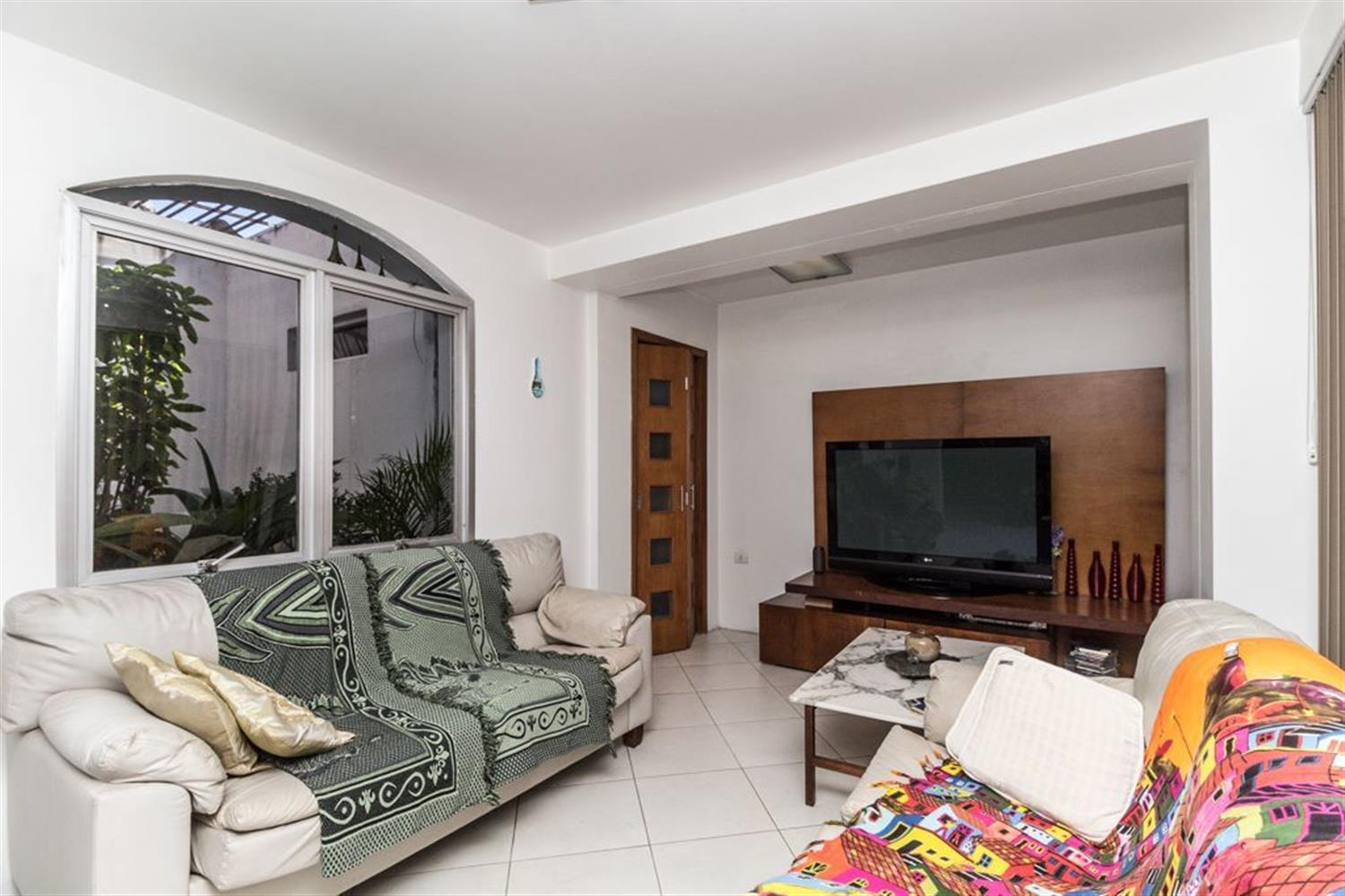 Casa, 4 quartos, 180 m² - Foto 3