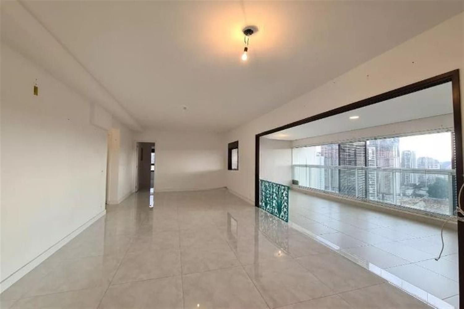 Apartamento, 3 quartos, 178 m² - Foto 2