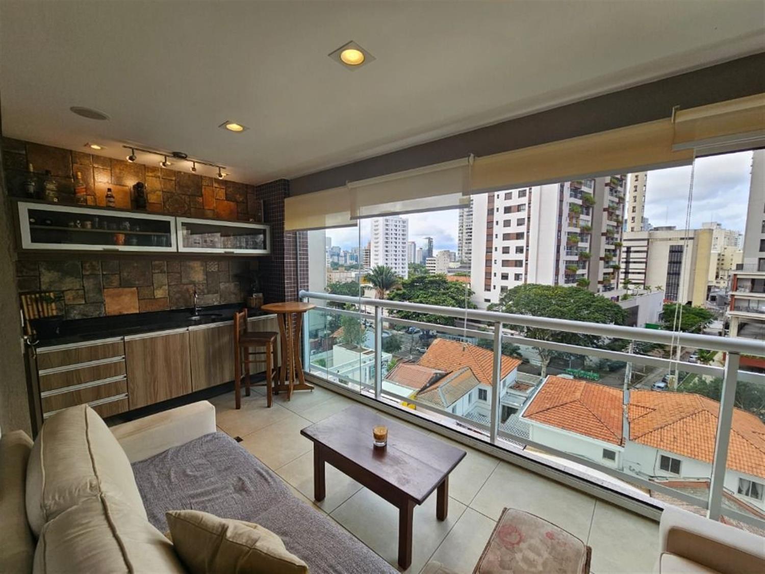 Apartamento, 2 quartos, 72 m² - Foto 1