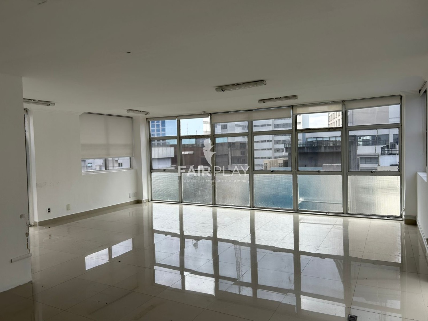 Sala-Conjunto, 180 m² - Foto 1