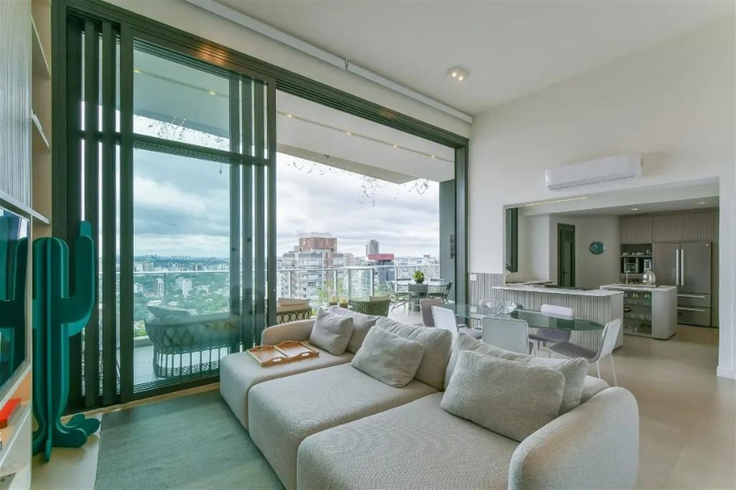 Apartamento, 3 quartos, 175 m² - Foto 1
