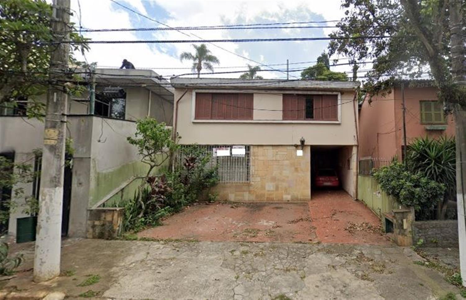 Casa, 4 quartos, 235 m² - Foto 1