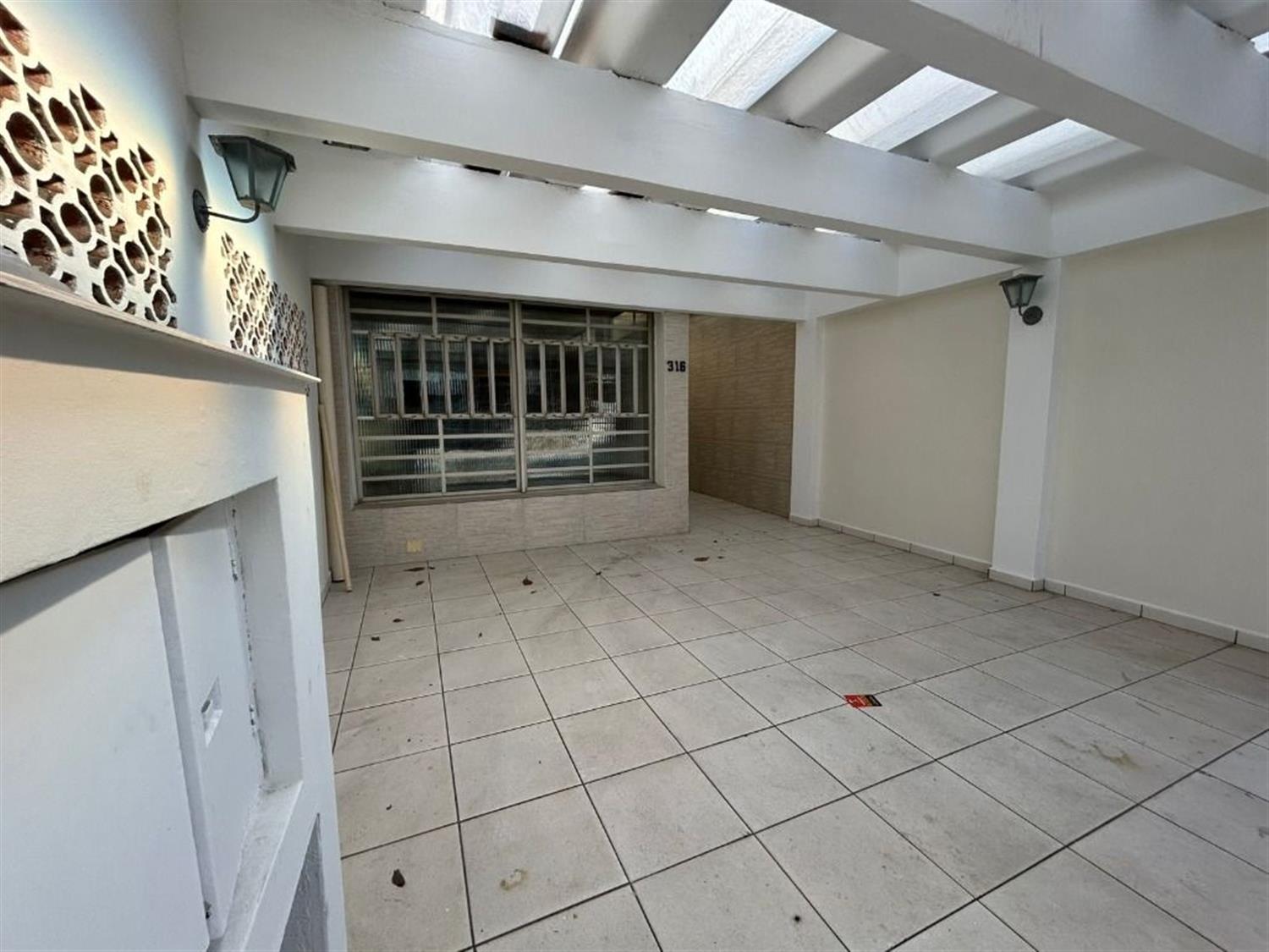 Casa, 2 quartos, 200 m² - Foto 4